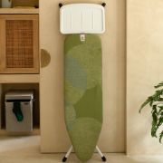 Снимка на Маса за гладене Brabantia B 124x38cm с поставка за парогенератор, Calm Rustle
