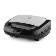 Снимка на Уред за сандвичи и гофрети 2в1 Muhler MH-899D, грил плочa/ белгийска гофрета