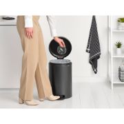 Снимка на Кош за смет с педал Brabantia NewIcon 20L, Confident Grey