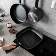 Снимка на Тиган грил Luigi Ferrero Regina FR-2626 26x26cm