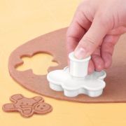 Снимка на Комплект форми за сладки Tescoma Delicia 2 броя, коледно човече