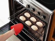 Снимка на Форма за печене на хлебчета Lekue