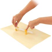 Снимка на Уред за рязане на кръгове от тесто с 2 приставки Tescoma Delicia