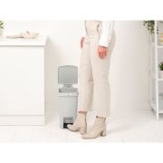 Снимка на Кош за смет с педал Brabantia StepUp 10L, Light Grey