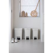 Снимка на Кош за смет с педал Brabantia StepUp 10L, Light Grey