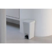 Снимка на Кош за смет с педал Brabantia StepUp 10L, Light Grey
