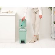 Снимка на Кош за смет с педал Brabantia StepUp 16L, Jade Green