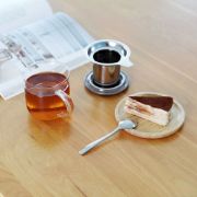 Снимка на Чаша за чай с цедка VIVA Minima 400ml, сиво капаче за запарка