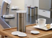 Снимка на Буркан за 18 броя кафе-капсули Brabantia Matt Steel Fingerprint Proof, Red Lid