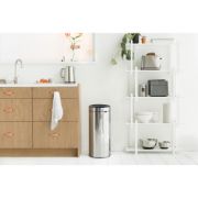 Снимка на Кош за смет Brabantia Touch Bin New 30L, Brilliant Steel