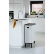 Снимка на Кош за смет Brabantia Bo Touch Hi 60L, White