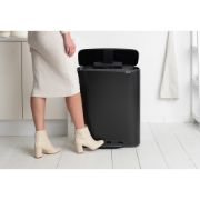 Снимка на Кош за смет Brabantia Bo Pedal 2x30L, Matt Black