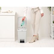 Снимка на Кош за смет с педал Brabantia StepUp 25L, Light Grey