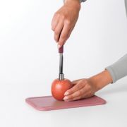 Снимка на Уред за почистване на ябълки Brabantia Tasty+ Aubergine Red