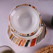 Снимка на Порцеланов сервиз за хранене 24 части Цветни линии TULU PORSELEN